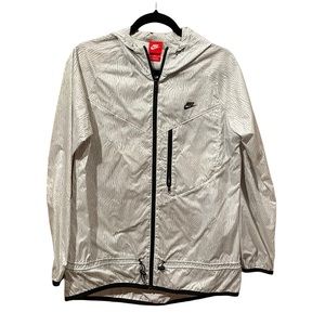 EUC Nike Womens Sportswear Lightweight Woven Pattern Jacket Medium